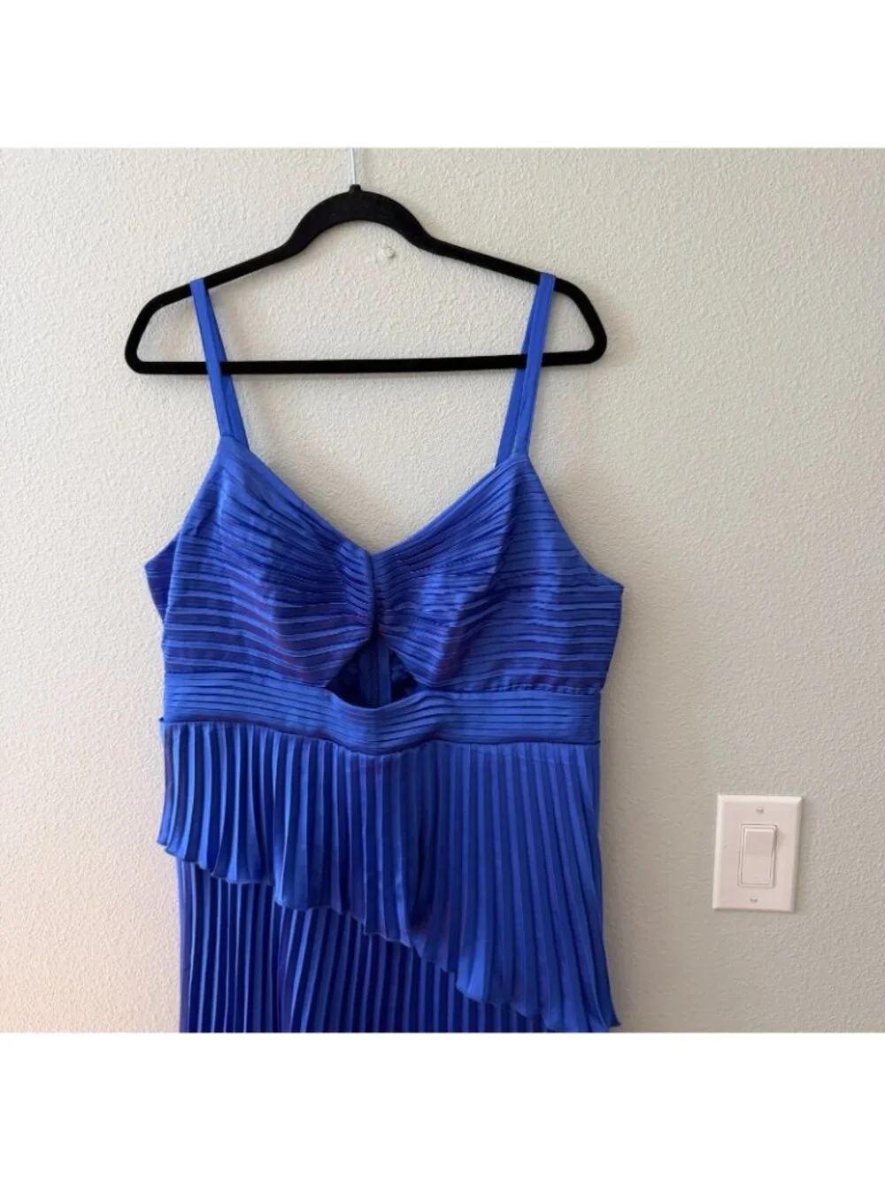 Abercrombie & Fitch Giselle Blue Pleated Cutout Maxi Dress Womens XL Satin